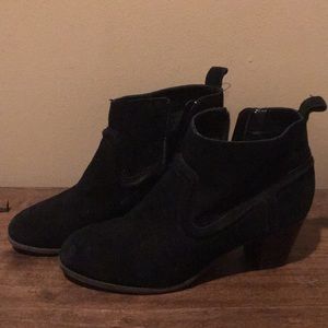 Missimo supply ankle booties